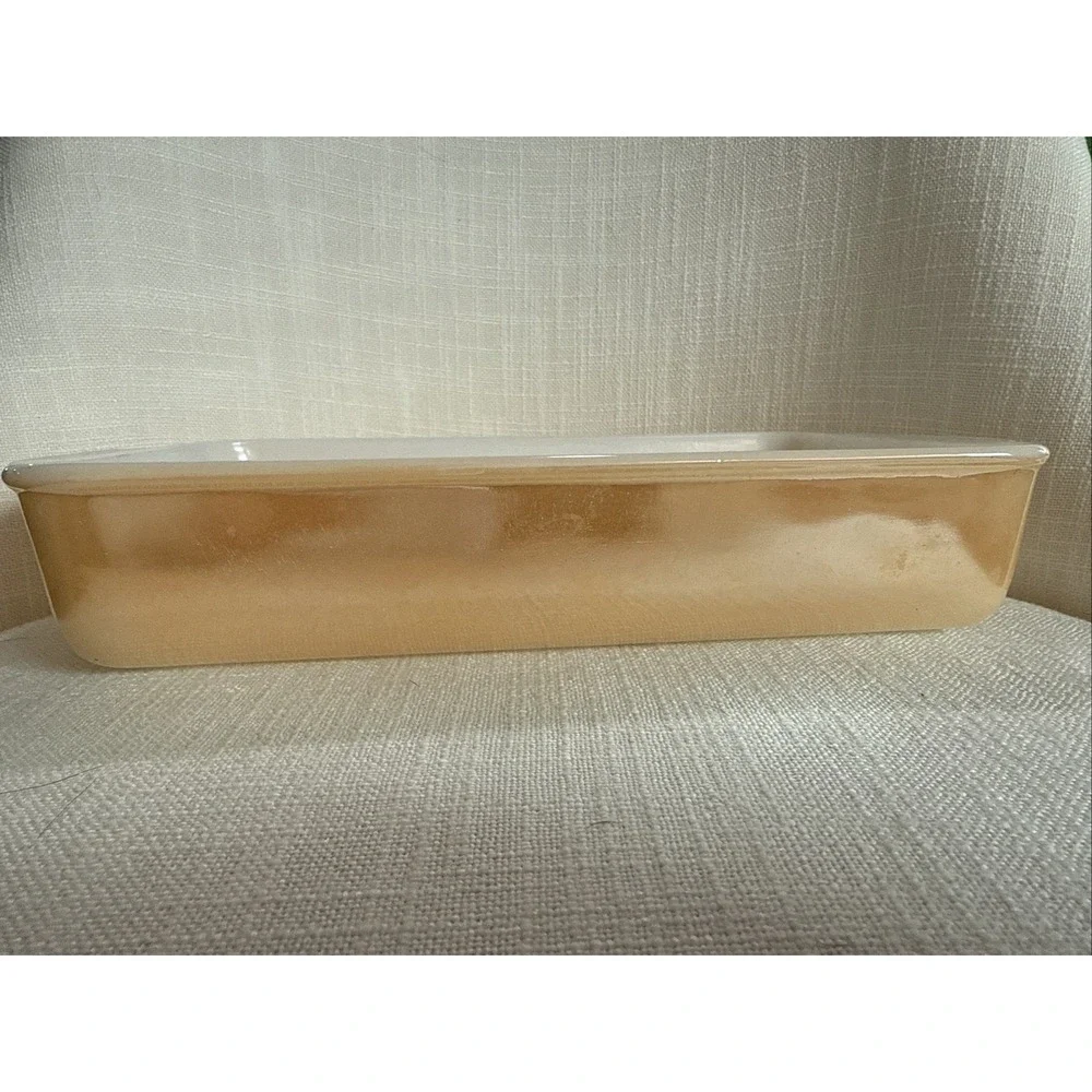Vintage Fire King 1.5 Qt Casserole Dish #410 in Peach Lustre Made in the USA‎